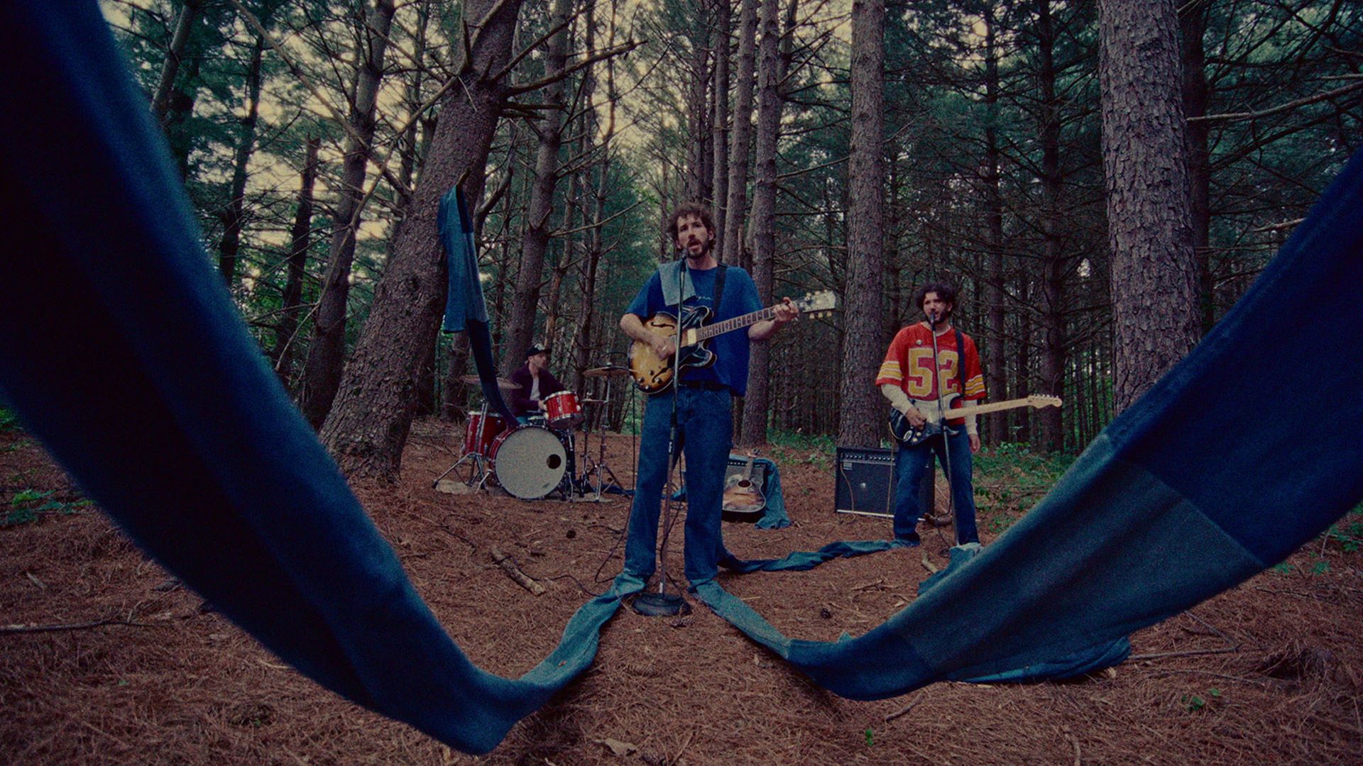 Baggy Jeans (Official Video)